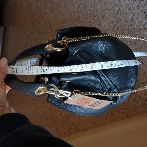 Bucket crossbody bag - Picture 15 of 15